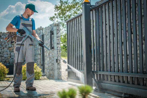 Best Animal Enclosure Cleaning  in Campbelltown, PA